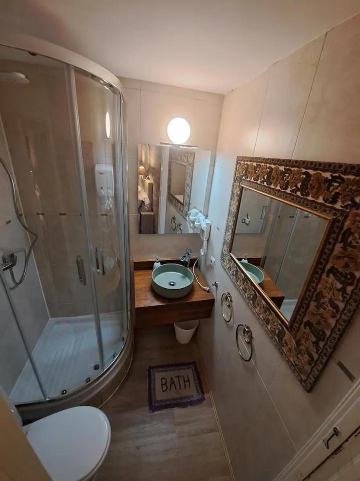 Cosy Apartamento En La Latina Madrid Dış mekan fotoğraf